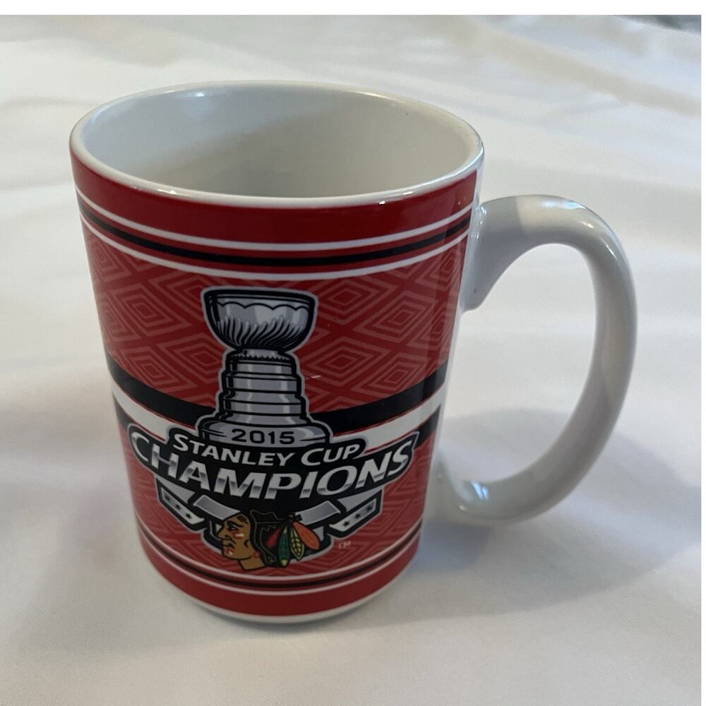 Chicago Blackhawks 2015 Stanley Cup Champions Red Mug NHL Hockey